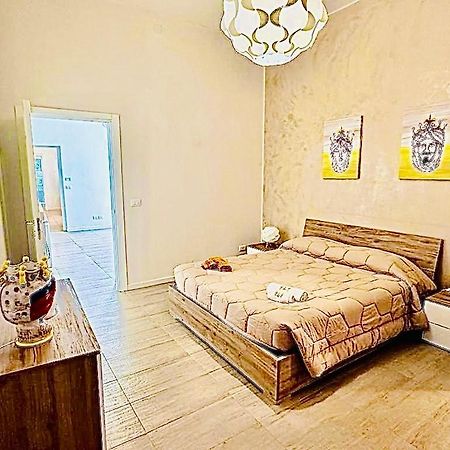 Appartamento Glenda'S House Syracuse Esterno foto